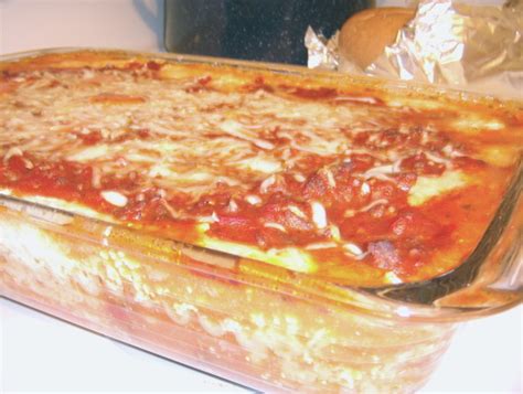 Mama Jo Lasagna .